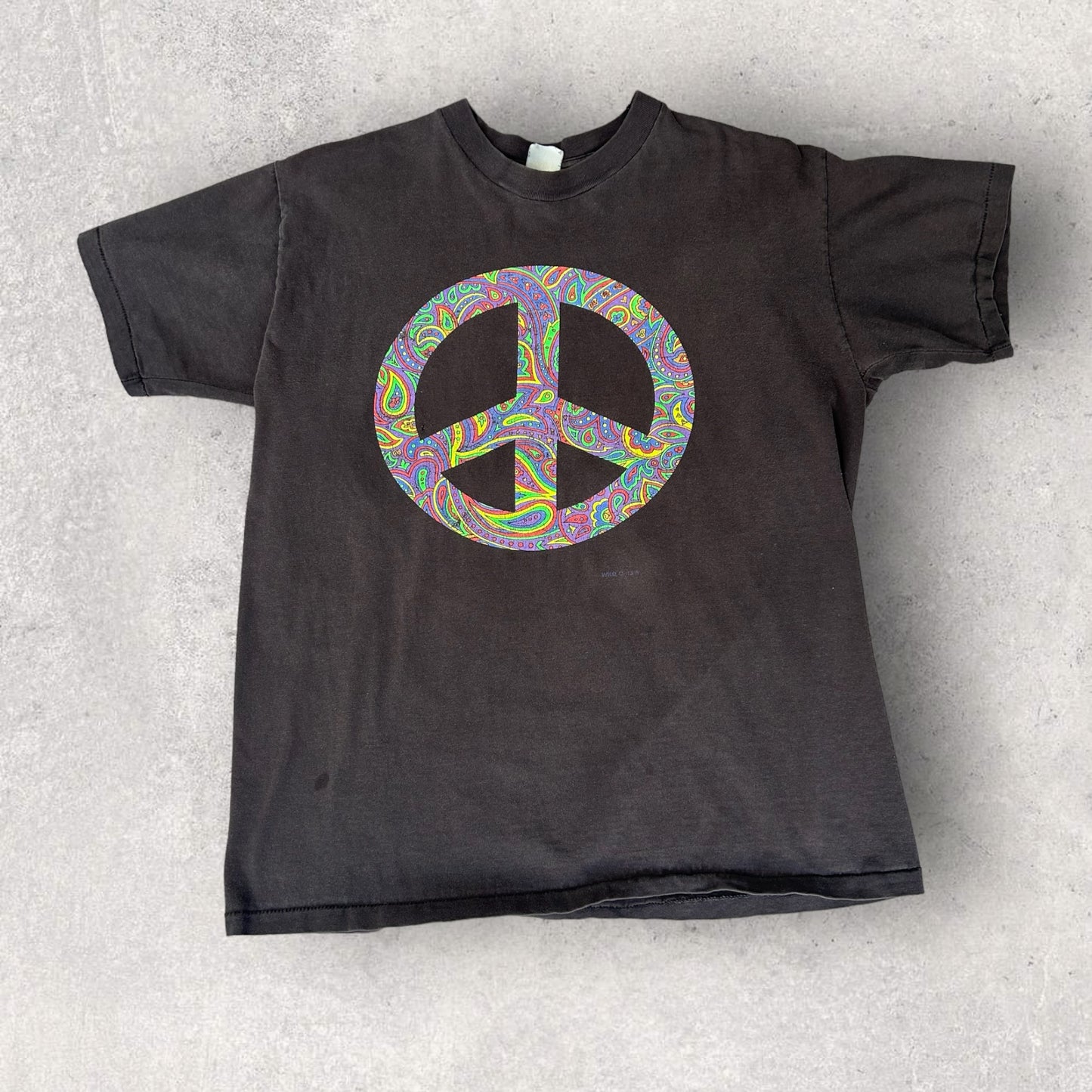 Vintage Peace Tee (M)